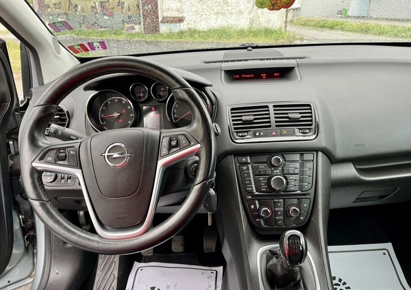 Opel Meriva cena 21900 przebieg: 148499, rok produkcji 2011 z Barczewo małe 466